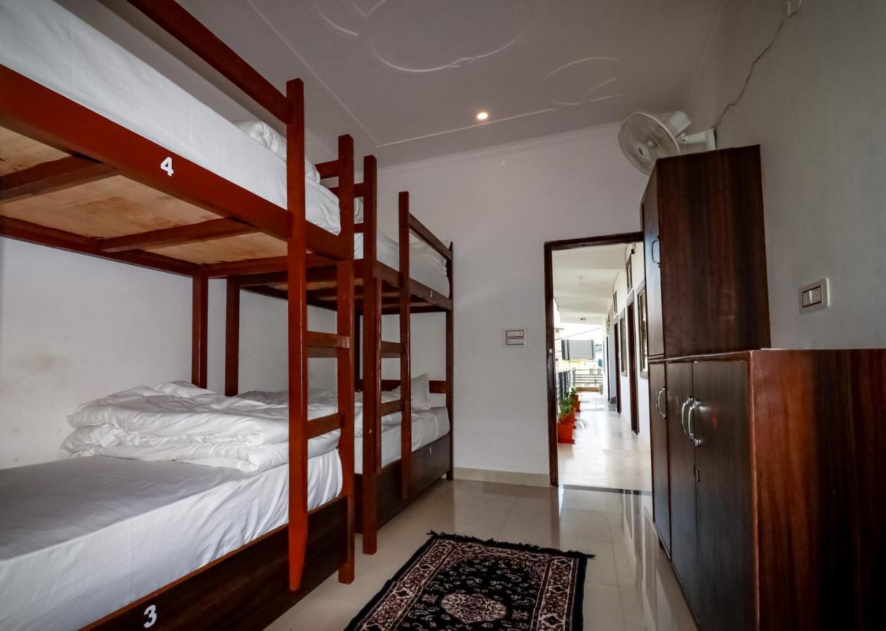 Manzil Hostel Rishīkesh Exterior foto